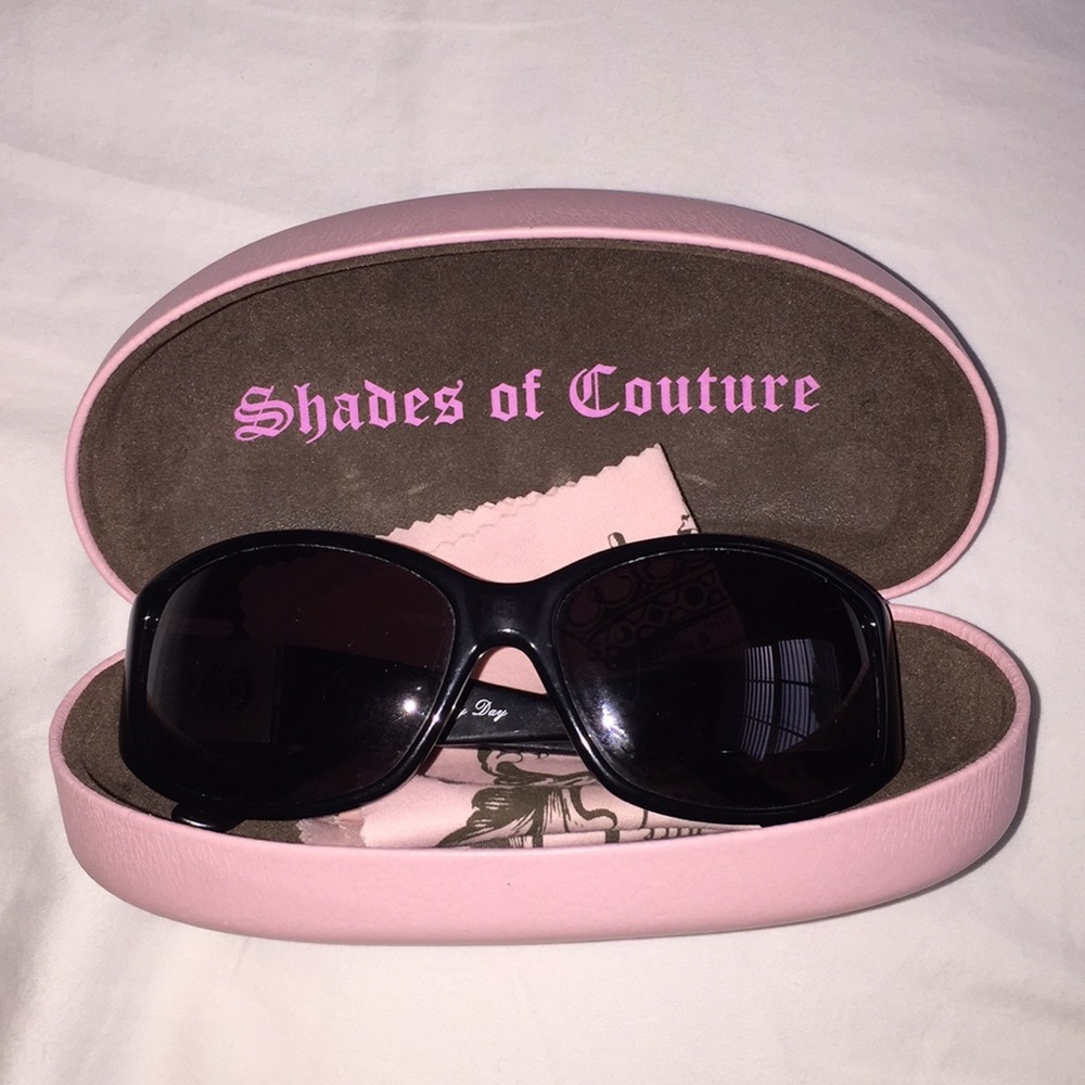 Juicy couture sunglasses w/case and cleaning towel
